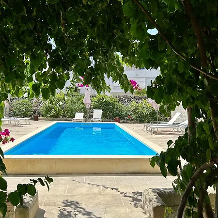 Don Alessandro לינה וארוחת בוקר סורבו