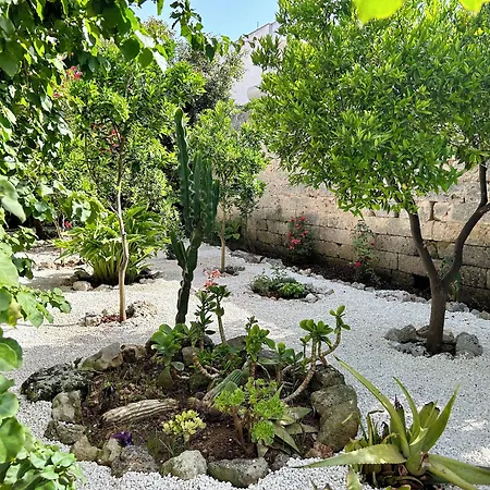 Don Alessandro Bed & Breakfast 4*